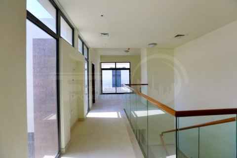 Vila di Yas Island, Abu Dhabi, UEA 4 kamar tidur, 441.3 m2 nomor 410408 - foto 6