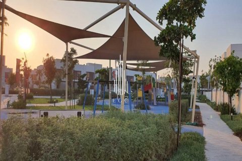 Villa Yas Island, Abu Dhabijā, AAE 4 istabas, 325.2 m2 Nr. 547185 - attēls 30
