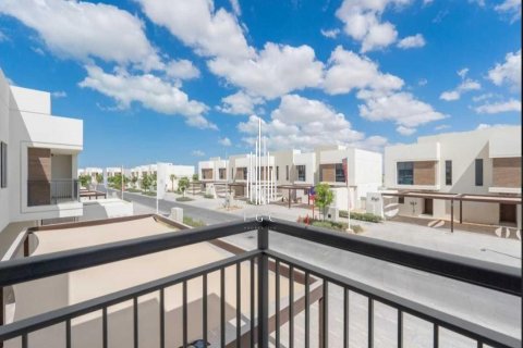 Villa Yas Island, Abu Dhabijā, AAE 4 istabas, 325.2 m2 Nr. 547185 - attēls 23