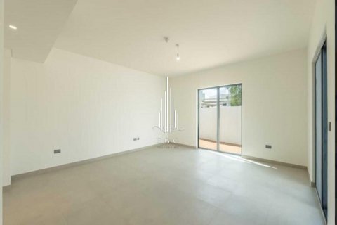 Villa Yas Island, Abu Dhabijā, AAE 4 istabas, 325.2 m2 Nr. 547185 - attēls 7