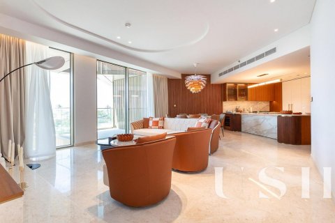Appartamento in vendita a Palm Jumeirah, Dubai, EAU 2 camere da letto, 157 mq. № 621000 - foto 2