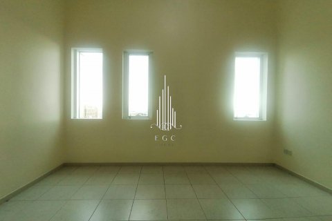 Apartemen di Al Khalidiya, Abu Dhabi, UEA 4 kamar tidur, 260.1 m2 nomor 572774 - foto 9
