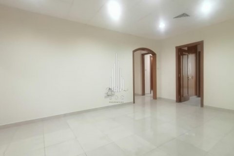 Apartemen di Al Khalidiya, Abu Dhabi, UEA 4 kamar tidur, 260.1 m2 nomor 572774 - foto 2