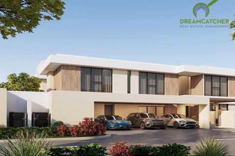 Villa in Sharjah, UAE 4 bedrooms, 380.4 sq.m. № 588795