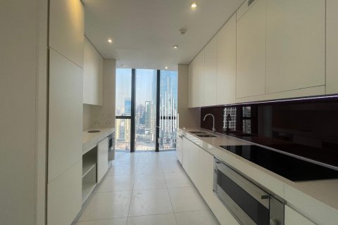 Apartmen di Corniche Road, Abu Dhabi, UAE 4 bilik tidur, 280.6 meter persegi № 482539 - foto 15