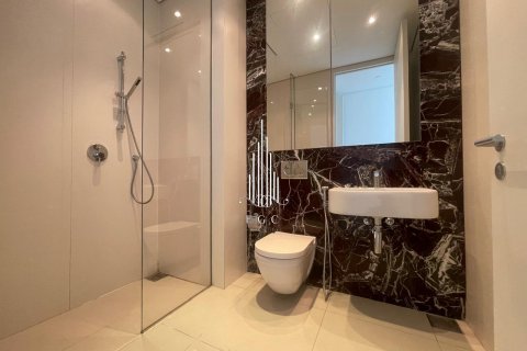 Apartmen di Corniche Road, Abu Dhabi, UAE 4 bilik tidur, 280.6 meter persegi № 482539 - foto 18