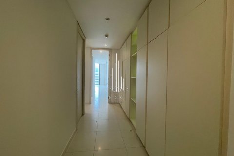 Apartmen di Corniche Road, Abu Dhabi, UAE 4 bilik tidur, 280.6 meter persegi № 482539 - foto 11