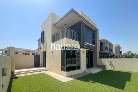 Villa a Dubai Hills Estate, Dubai, EAU 4 camere da letto, 229 mq. № 626610