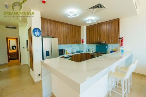 Řadový dům v Mina Al Arab, Ras Al Khaimah, SAE 3 ložnice, 222.3 m² Č.: 588747 - fotografie 3