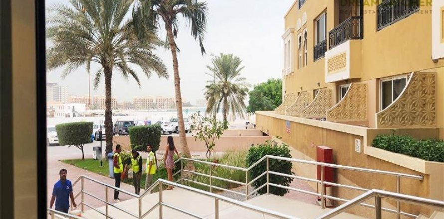 Apartamento em Al Marjan Island, Ras Al Khaimah, EAU 2 quartos, 154.4 m2 № 588731