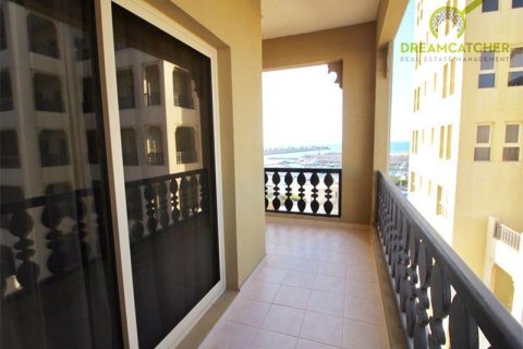 Apartment in Al Hamra Village, Ras Al Khaimah, UAE 2 bedrooms, 196.2 sq.m. № 588558 - photo 15