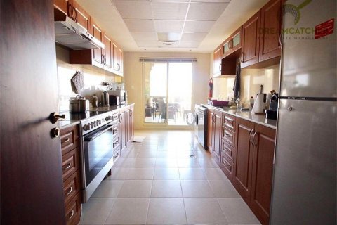 Apartment in Al Hamra Village, Ras Al Khaimah, UAE 2 bedrooms, 196.2 sq.m. № 588558 - photo 4
