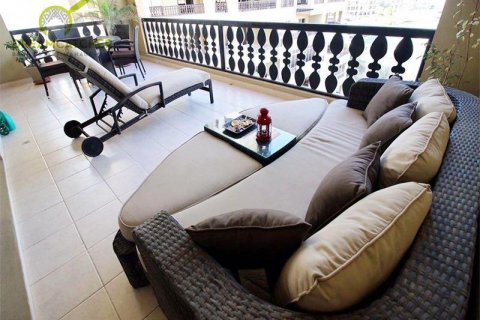 Apartment in Al Hamra Village, Ras Al Khaimah, UAE 2 bedrooms, 196.2 sq.m. № 588558 - photo 16