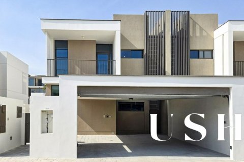 Villa i Al Furjan, Dubai, UAE 4 soveværelser, 368 kvm № 621091