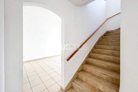 Villa sa Meadows, Dubai, UAE 3 silid-tulugan, 320 sq.m. № 626999 - larawan 11