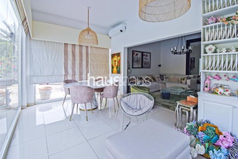 Meadows、Dubai、UAE にあるヴィラの賃貸物件 4ベッドルーム、1022 m2、No627001 - 写真 10