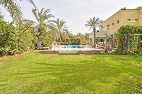 Meadows、Dubai、UAE にあるヴィラの賃貸物件 4ベッドルーム、1022 m2、No627001 - 写真 15