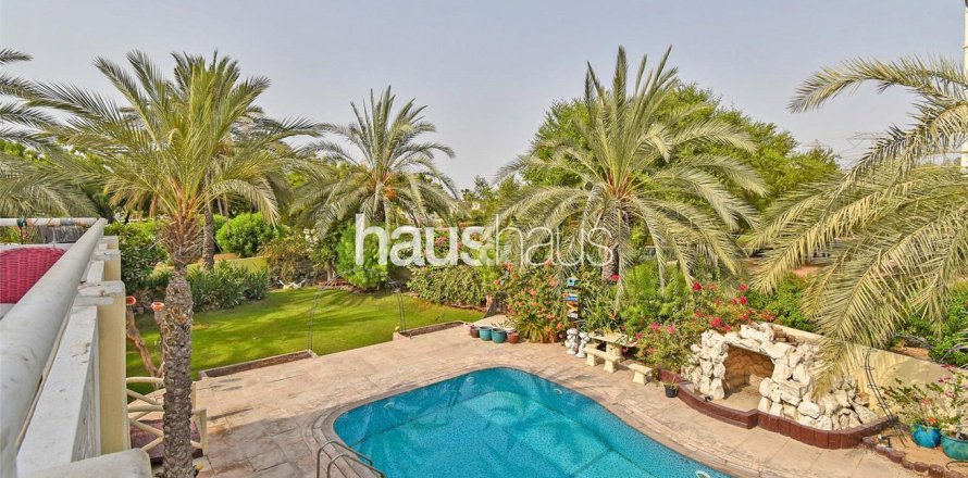 Meadows、Dubai、UAEにあるヴィラ 4ベッドルーム、1022 m2 No627001