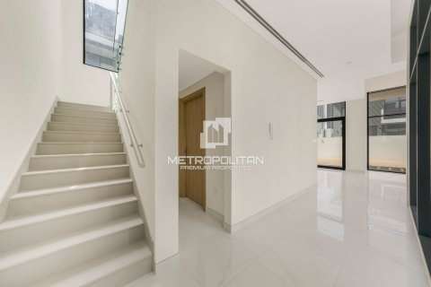Vilë në Al Furjan, Dubai, Emiratet e Bashkuara Arabe 4 dhoma gjumi, 331 m2. № 592742 - Foto 12
