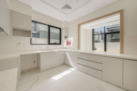 Vilë në Al Furjan, Dubai, Emiratet e Bashkuara Arabe 4 dhoma gjumi, 331 m2. № 592742 - Foto 25