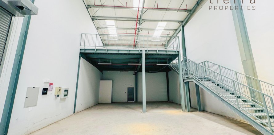 Bodega sa Dubai, UAE 315.9 sq.m. № 569303