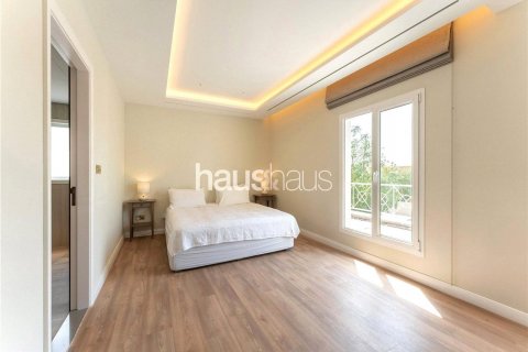 Villa til salgs i The Lakes, Dubai, Emiratene 4 soverom, 315 kvm Nr. 625979 - Foto 17