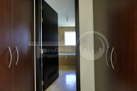 Apartmen di Al Reem Island, Abu Dhabi, UAE 3 bilik tidur, 204 meter persegi № 407707 - foto 11
