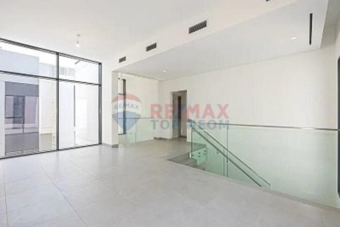 Huvila Al Furjan, Dubai, Arabiemiraatit 4 makuuhuonetta, 547.9 m2 № 537017 - kuva 2