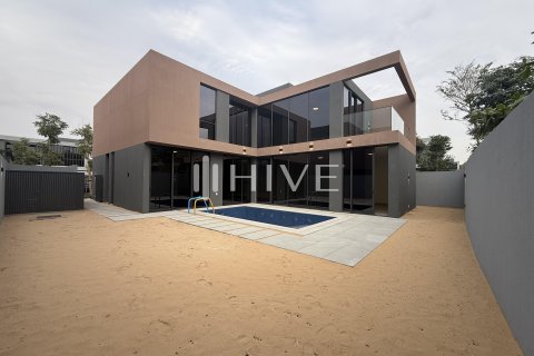 Tilal City, Sharjah, UAE의 빌라 침실 4개, 391.2제곱미터 번호 537019