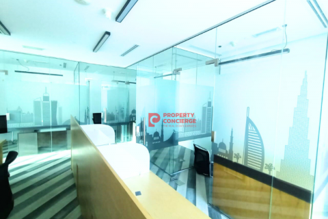 Biuro do wynajęcia w Business Bay, Dubai, ZEA 87 mkw., nr 542228 - zdjęcie 5