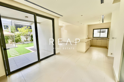 Villa in Dubai Hills Estate, Dubai, UAE 3 bedrooms, 454.4 sq.m. № 499486 - photo 3