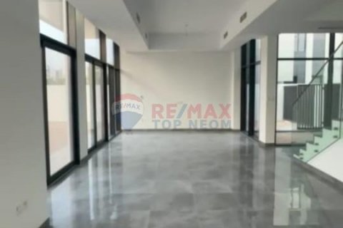 Villa itt: Al Furjan, Dubai, EAE, 4 hálószoba, 462.8 m², azonosító: 541281