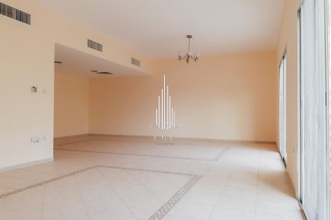 Villa Abu Dhabijā, AAE 4 istabas, 253.6 m2 Nr. 544446 - attēls 11