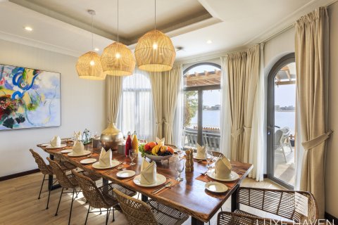 וילה להשכרה ב Palm Jumeirah, Dubai, איחוד האמירויות  4 חדרי שינה, 622.36 מ"ר, מספר 422699 - תמונה 5
