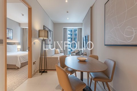 Διαμέρισμα σε Downtown Dubai (Downtown Burj Dubai), Dubai, ΗΑΕ 1 υπνοδωμάτιο, 80 τ.μ. Αρ. 627437 - φωτογραφία 2
