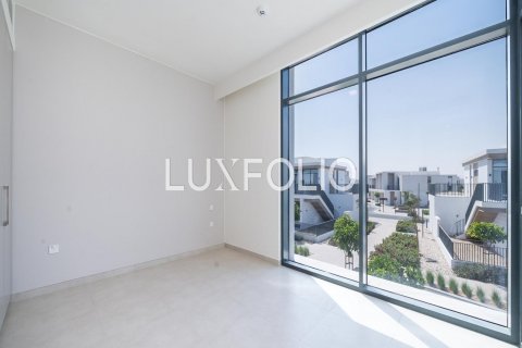 Kaupunkipientalo Arabian Ranches 3, Dubai, Arabiemiraatit 3 makuuhuonetta, 205 m2 № 627435 - kuva 10
