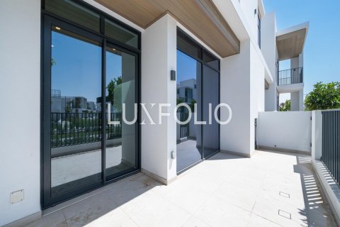 Kaupunkipientalo Arabian Ranches 3, Dubai, Arabiemiraatit 3 makuuhuonetta, 205 m2 № 627435 - kuva 6