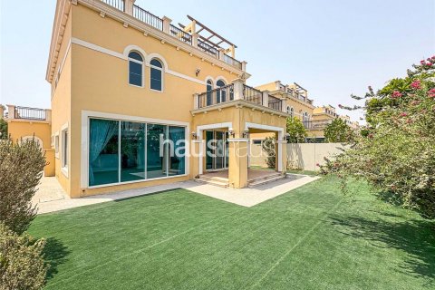 Vilă în Jumeirah Park, Dubai, EAU 4 dormitoare, 386 mp.  №626434