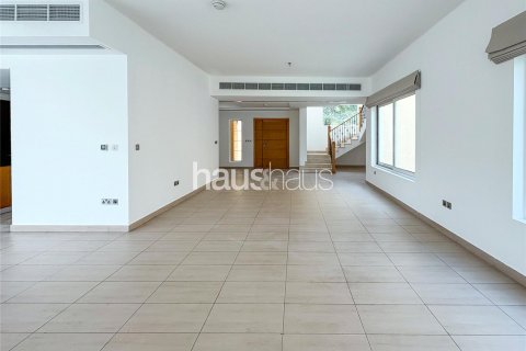 Villa til leje i Jumeirah Park, Dubai, UAE 4 soveværelser, 386 kvm № 626434 - foto 6