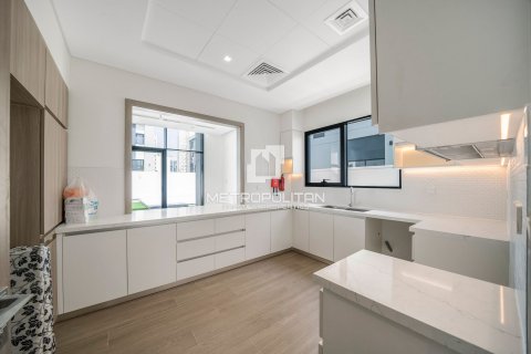 Vila di Al Furjan, Dubai, UAE 4 bilik tidur, 575 meter persegi № 593675 - foto 10