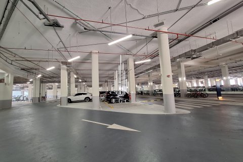 Apartament de închiriat în Tourist Club Area, Abu Dhabi, EAU 2 dormitoare, 135.6 mp.  №535121 - poză 26