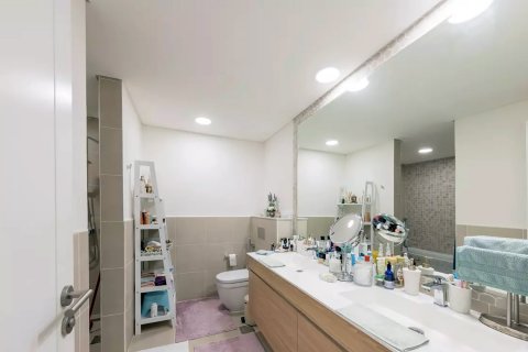 Appartamento in vendita a Jumeirah Golf Estates, Dubai, EAU 1 camera da letto, 95 mq. № 67549 - foto 2