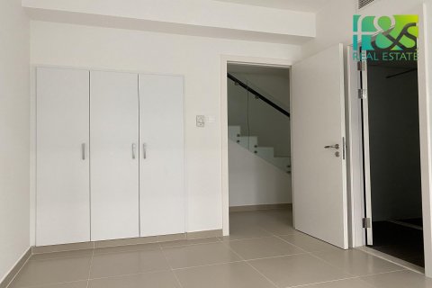 Duplex til salg i Al Marjan Island, Ras Al Khaimah, UAE 2 soveværelser, 132.8 kvm № 482484 - foto 3
