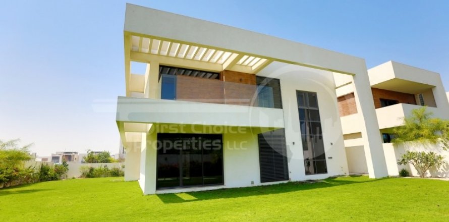Vilă în Yas Island, Abu Dhabi, EAU 5 dormitoare, 540.9 mp.  №407012