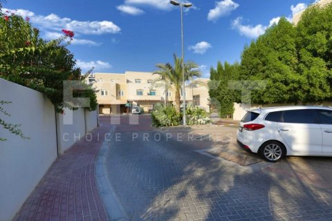 Βίλα σε Al Reef, Abu Dhabi, ΗΑΕ 4 υπνοδωμάτια, 265.5 τ.μ. Αρ. 407234 - φωτογραφία 22