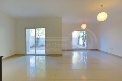 Villa til salgs i Al Reef, Abu Dhabi, Emiratene 4 soverom, 265.3 kvm Nr. 407252 - Foto 5