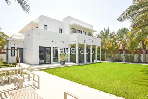 Villa asukohaga Arabian Ranches, Dubai, AÜE: 5 magamistoaga, 575 m² Nr 625941