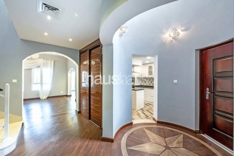 The Lakes、Dubai、UAE にあるヴィラ販売中 3ベッドルーム、282 m2、No626062 - 写真 14