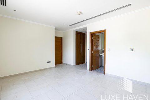 Üürile anda villa asukohaga Jumeirah Park, Dubai, AÜE: 4 magamistoaga, 402.73 m² Nr 393716 - pilt 12