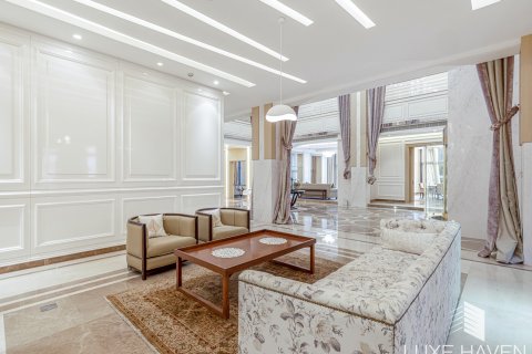 Villa en venta en Emirates Hills, Dubai, EAU 6 dormitorios, 2064.03 m2 № 410844 - foto 25